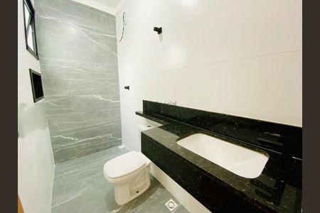 Casa à venda com 140m², 3 quartos e 3 vagas