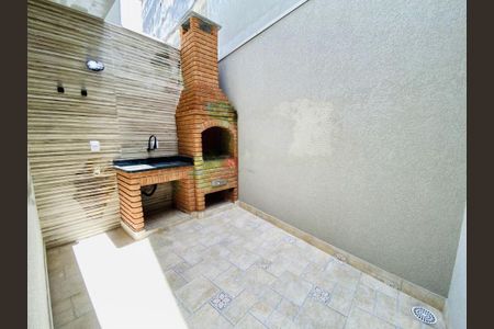 Casa à venda com 140m², 3 quartos e 3 vagas