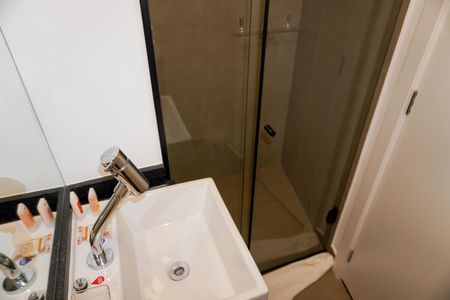 Studio à venda com 28m², 1 quarto e 1 vaga Studio à venda com 28m², 1 quarto e 1 vagaBanheiro