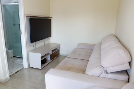 Apartamento à venda com 94m², 2 quartos e 1 vaga Apartamento à venda com 94m², 2 quartos e 1 vagaSala de TV