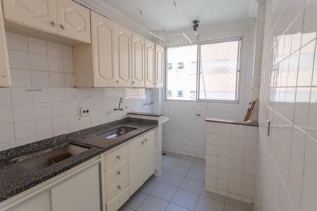 Apartamento à venda com 52m², 3 quartos e 1 vaga Apartamento à venda com 52m², 3 quartos e 1 vagaCozinha/Área de Serviço