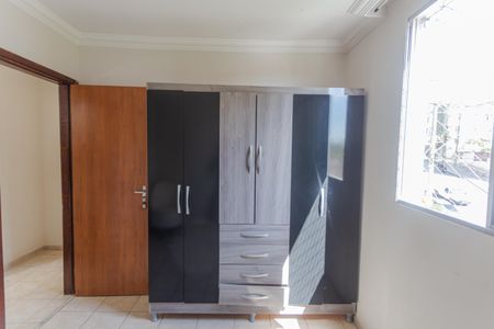 Apartamento à venda com 52m², 3 quartos e 1 vaga Apartamento à venda com 52m², 3 quartos e 1 vagaArmário do Quarto 1