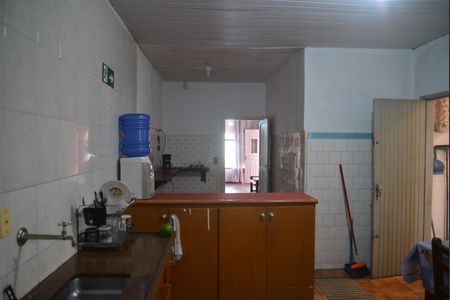 Casa à venda com 212m², 3 quartos e 2 vagasCozinha