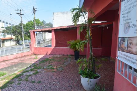 Casa à venda com 212m², 3 quartos e 2 vagasQuintal