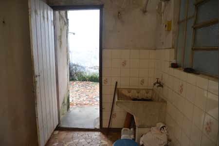 Casa à venda com 212m², 3 quartos e 2 vagasÁrea de Serviço