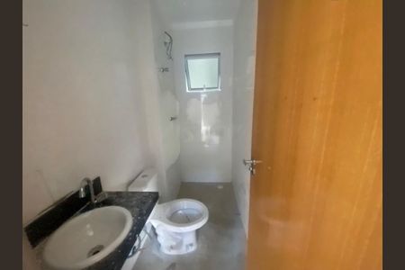 Apartamento à venda com 33m², 2 quartos e 1 vaga