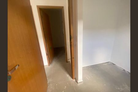 Apartamento à venda com 33m², 2 quartos e 1 vaga