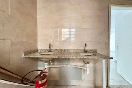 Apartamento à venda com 170m², 3 quartos e sem vaga Apartamento à venda com 170m², 3 quartos e sem vagaBanheiro