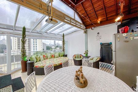 Casa à venda com 252m², 3 quartos e 5 vagasVaranda