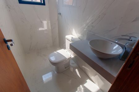 Apartamento à venda com 52m², 2 quartos e sem vaga Apartamento à venda com 52m², 2 quartos e sem vagaBanheiro