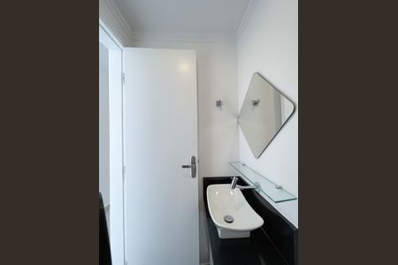 Casa à venda com 180m², 3 quartos e 2 vagas Casa à venda com 180m², 3 quartos e 2 vagasLavabo