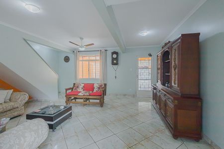 Casa à venda com 350m², 3 quartos e 8 vagasSala 2