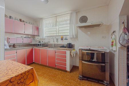 Casa à venda com 350m², 3 quartos e 8 vagasCozinha