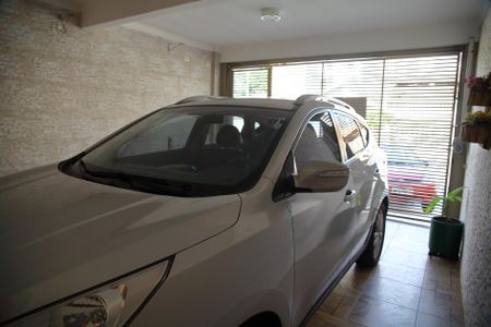 Casa à venda com 225m², 3 quartos e 2 vagasGaragem