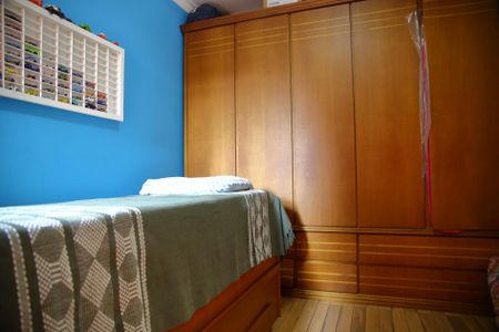 Casa à venda com 225m², 3 quartos e 2 vagasQuarto 3