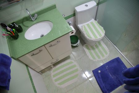 Casa à venda com 225m², 3 quartos e 2 vagasBanheiro Social