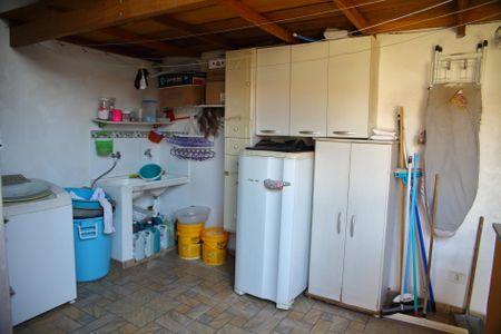 Casa à venda com 225m², 3 quartos e 2 vagasÁrea de Serviço