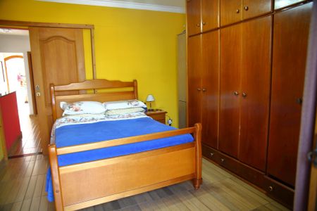 Casa à venda com 225m², 3 quartos e 2 vagasQuarto 2