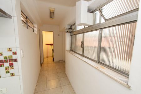 Apartamento à venda com 117m², 3 quartos e 1 vaga Apartamento à venda com 117m², 3 quartos e 1 vagaÁrea de serviço