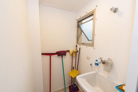 Apartamento à venda com 117m², 3 quartos e 1 vaga Apartamento à venda com 117m², 3 quartos e 1 vagaÁrea de serviço