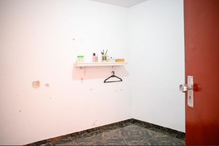 Casa à venda com 350m², 3 quartos e 3 vagas Casa à venda com 350m², 3 quartos e 3 vagasQuarto de Serviço