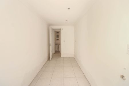 Casa à venda com 268m², 5 quartos e 3 vagas Casa à venda com 268m², 5 quartos e 3 vagasÁrea de Serviço