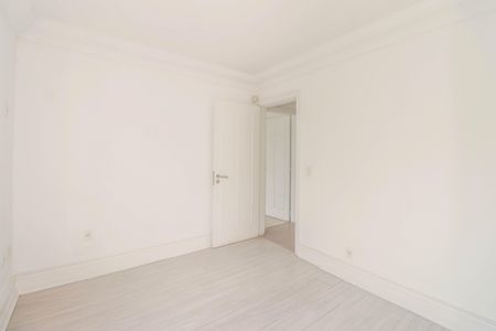 Casa à venda com 268m², 5 quartos e 3 vagas Casa à venda com 268m², 5 quartos e 3 vagasQuarto 3