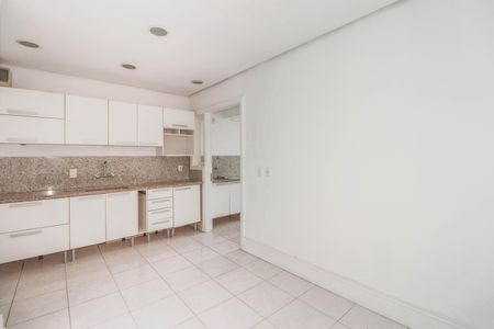 Casa à venda com 268m², 5 quartos e 3 vagas Casa à venda com 268m², 5 quartos e 3 vagasCozinha