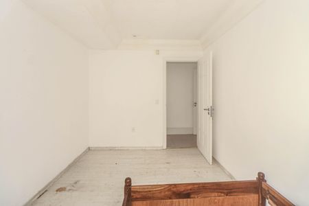 Casa à venda com 268m², 5 quartos e 3 vagas Casa à venda com 268m², 5 quartos e 3 vagasQuarto 2