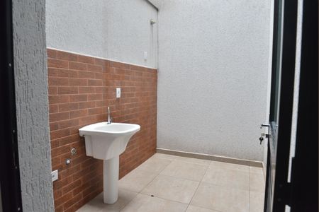 Apartamento à venda com 43m², 2 quartos e 1 vagaÁrea de Serviço