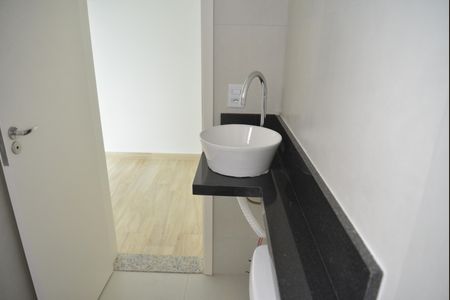 Apartamento à venda com 84m², 2 quartos e 1 vagaBanheiro da Suíte