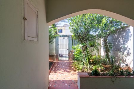 Casa à venda com 198m², 2 quartos e 2 vagas Casa à venda com 198m², 2 quartos e 2 vagasVista da Sala
