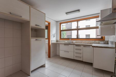 Apartamento à venda com 174m², 4 quartos e 3 vagasCozinha