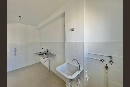 Apartamento à venda com 53m², 2 quartos e 1 vaga Apartamento à venda com 53m², 2 quartos e 1 vagaCozinha e Área de Serviço