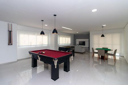 Apartamento à venda com 55m², 2 quartos e 2 vagas Apartamento à venda com 55m², 2 quartos e 2 vagasÁrea comum - Salão de jogos