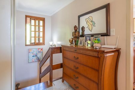 Casa à venda com 200m², 4 quartos e 2 vagasCorredor