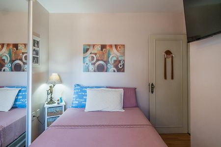 Casa à venda com 200m², 4 quartos e 2 vagasQuarto 2