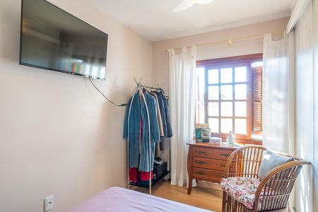 Casa à venda com 200m², 4 quartos e 2 vagasQuarto 2