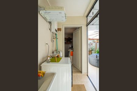 Casa à venda com 200m², 4 quartos e 2 vagasÁrea de Serviço