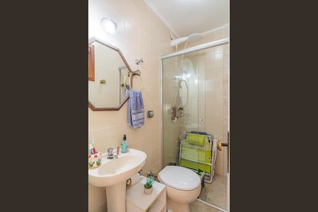 Casa à venda com 200m², 4 quartos e 2 vagasBanheiro 2