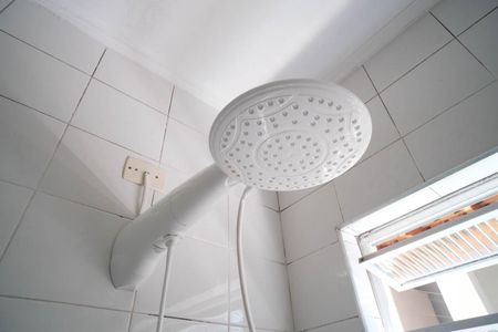 Casa à venda com 100m², 3 quartos e 3 vagasBanheiro da Suíte