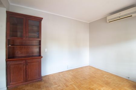 Apartamento à venda com 124m², 3 quartos e 1 vaga Apartamento à venda com 124m², 3 quartos e 1 vagaSala 2