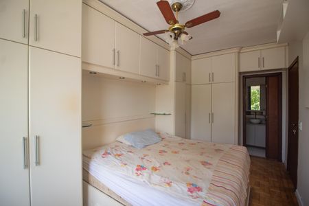 Apartamento à venda com 124m², 3 quartos e 1 vaga Apartamento à venda com 124m², 3 quartos e 1 vagaSuíte