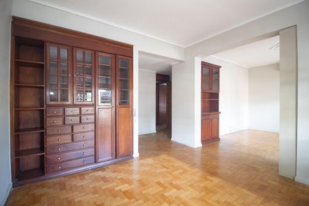 Apartamento à venda com 124m², 3 quartos e 1 vaga Apartamento à venda com 124m², 3 quartos e 1 vagaSala