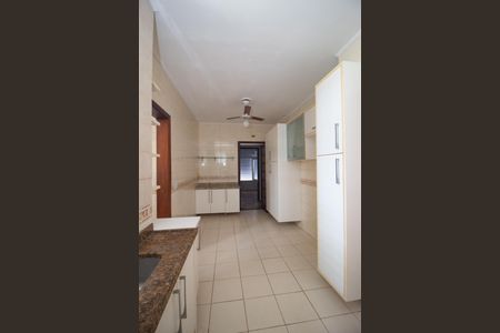 Apartamento à venda com 124m², 3 quartos e 1 vaga Apartamento à venda com 124m², 3 quartos e 1 vagaCozinha