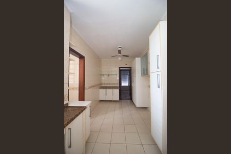 Apartamento à venda com 124m², 3 quartos e 1 vaga Apartamento à venda com 124m², 3 quartos e 1 vagaCozinha