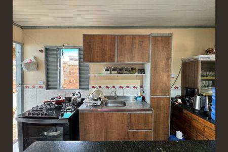 Casa à venda com 80m², 1 quarto e 2 vagasCozinha