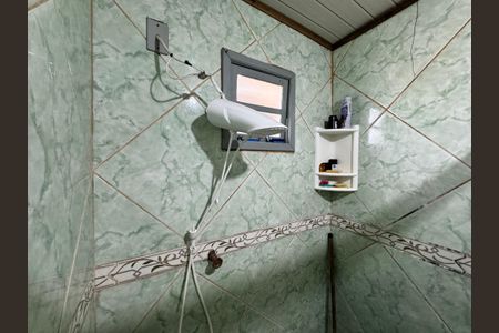 Casa à venda com 80m², 1 quarto e 2 vagasBanheiro