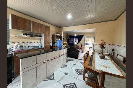 Casa à venda com 80m², 1 quarto e 2 vagasCozinha