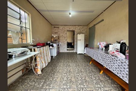 Casa à venda com 80m², 1 quarto e 2 vagasGaragem